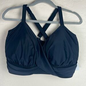 PENBROOKE SWIMSUIT “TOP ONLY” black with build in bra. Size 24W